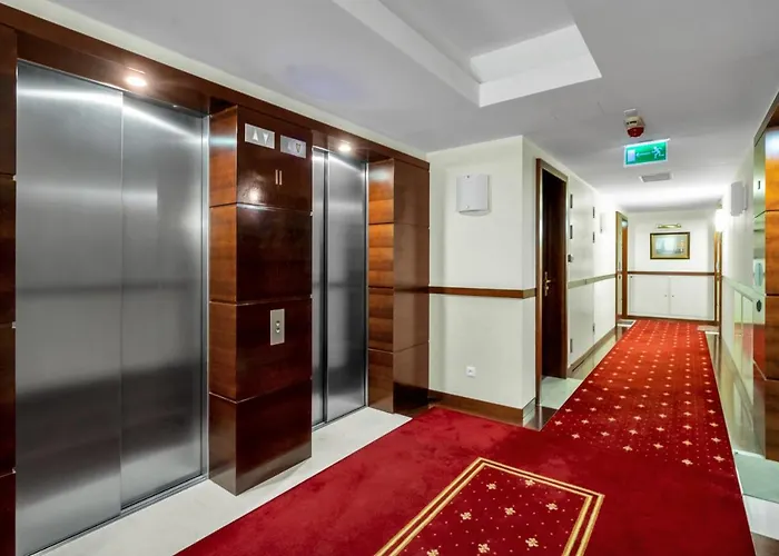 Warsaw Atelier - Central, Parking, Metro Nearby - By Rentujemy