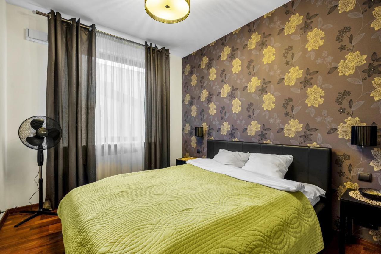 Leilighet Atelier - Central, Parking, Metro Nearby - By Rentujemy *