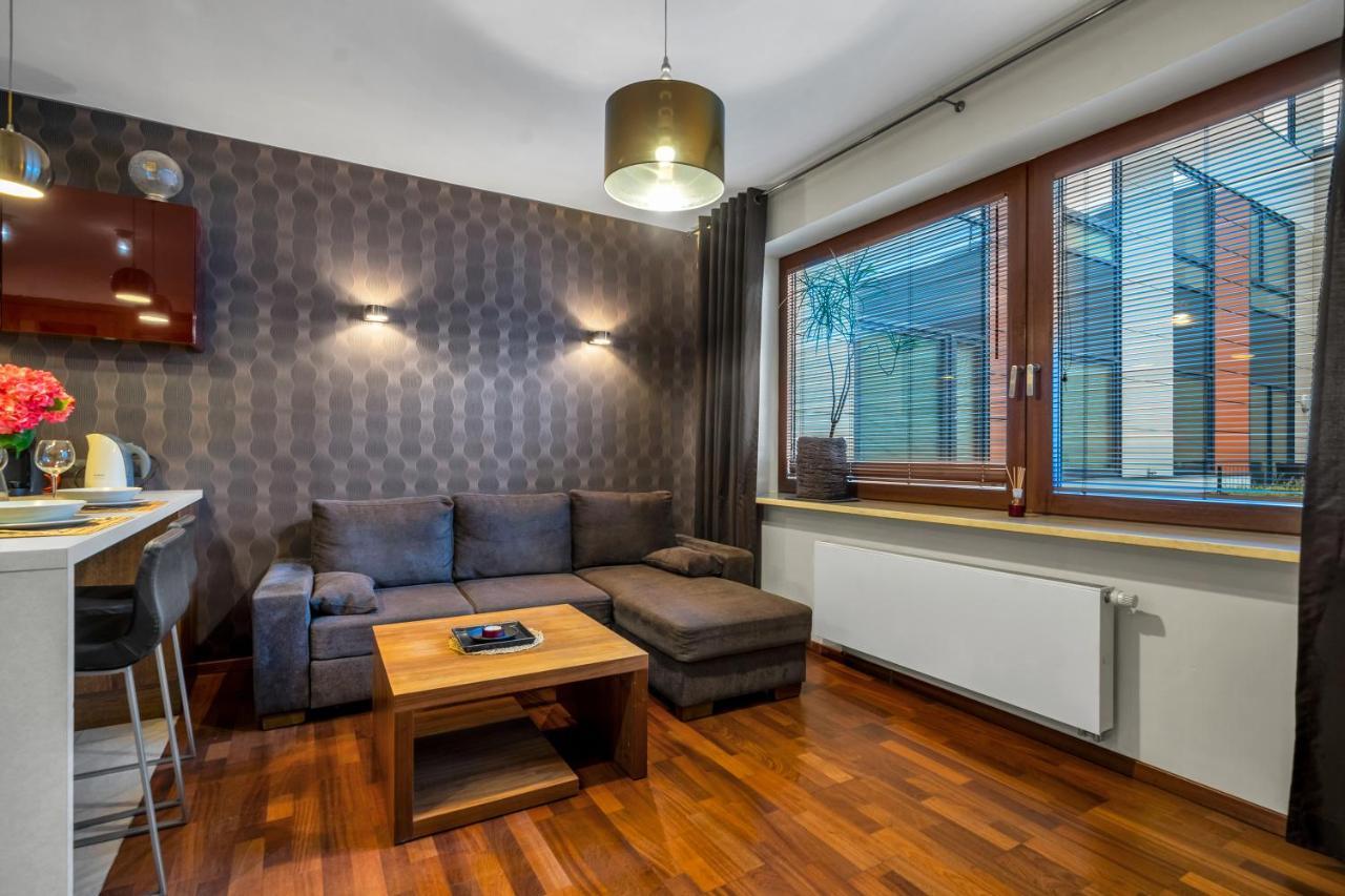 Atelier - Central, Parking, Metro Nearby - By Rentujemy * Warszawa